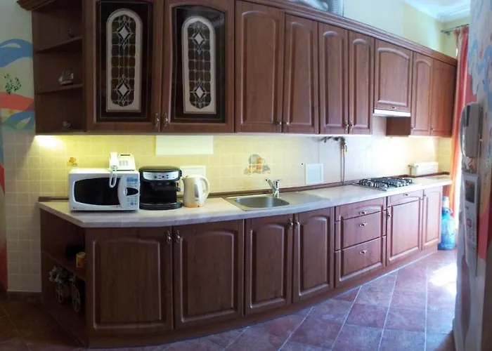 Na Dobu Szálloda Lviv