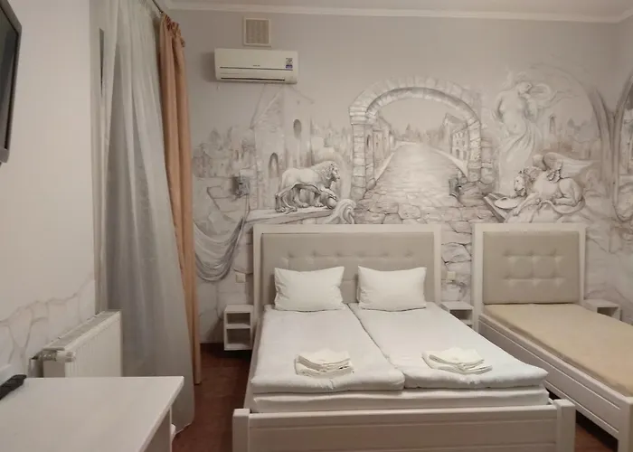 Na Dobu Hotel Leópolis