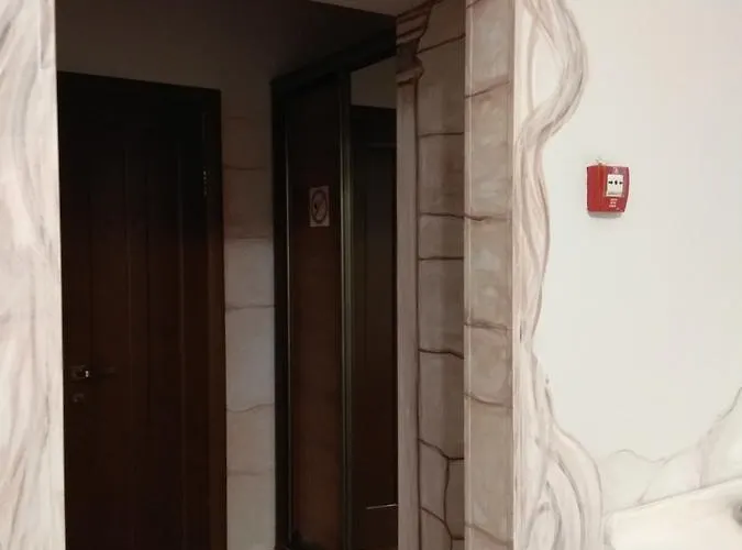 Na Dobu Hotel Leópolis