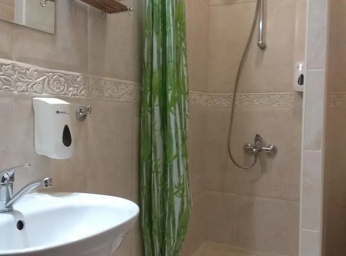 Hotel Na Dobu Leópolis